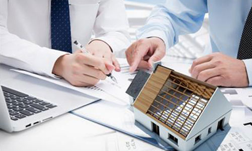 使用網(wǎng)上下載的房屋買(mǎi)賣(mài)合同模板要注意什么